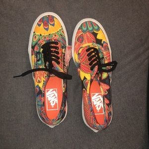 NWT paisley Vans